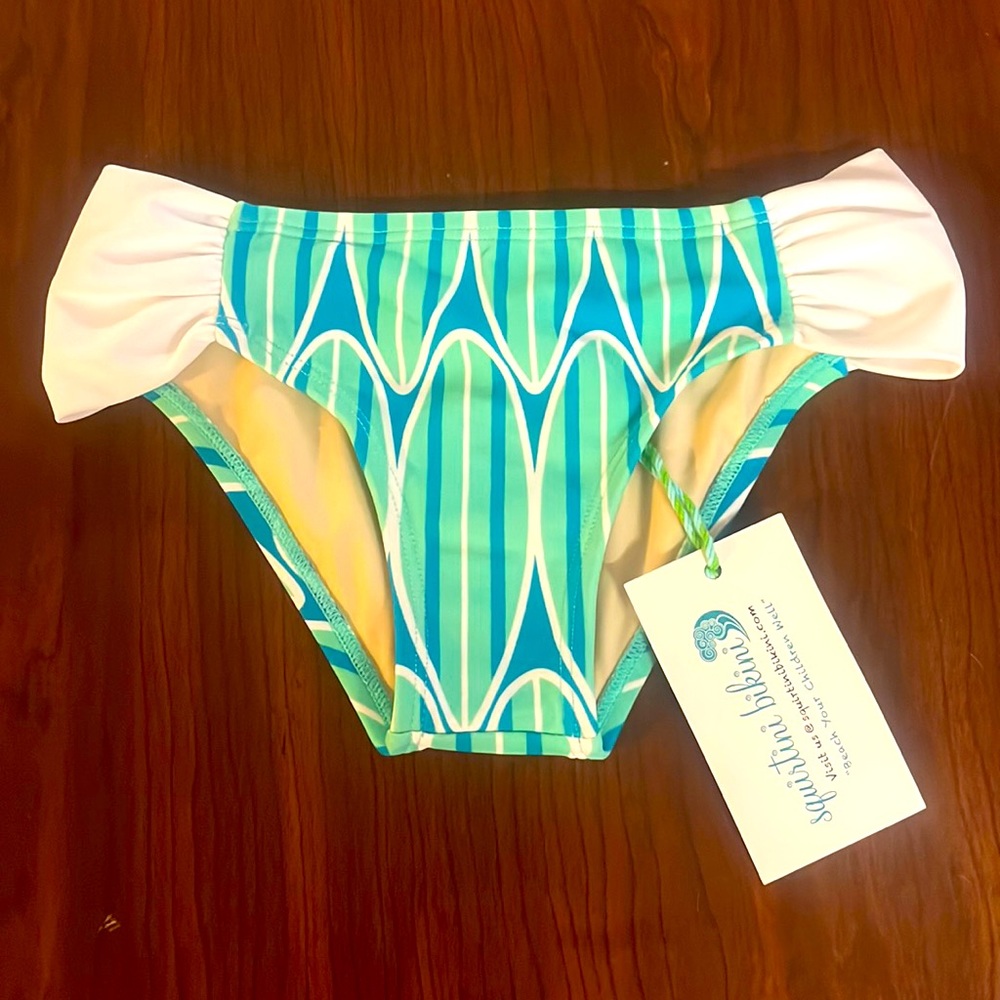Size 6 children’s swim bottoms NEW